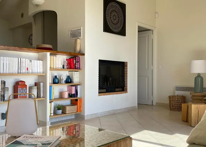 Villa Bougainville