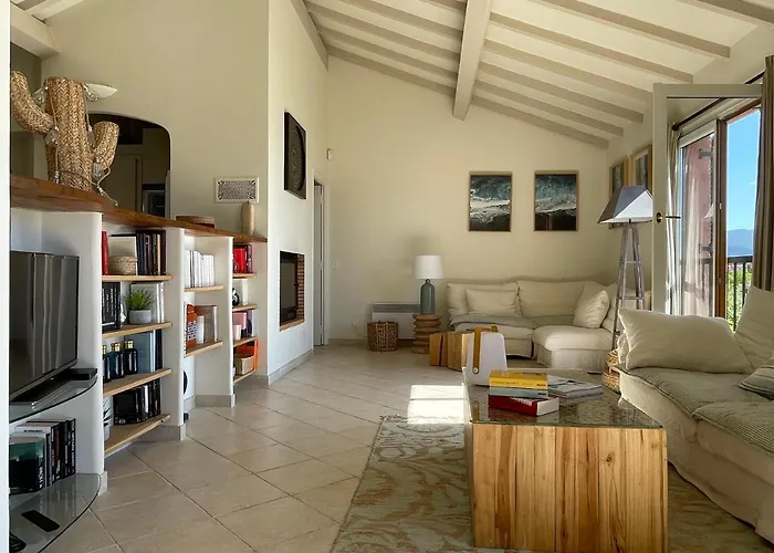 Villa Bougainville